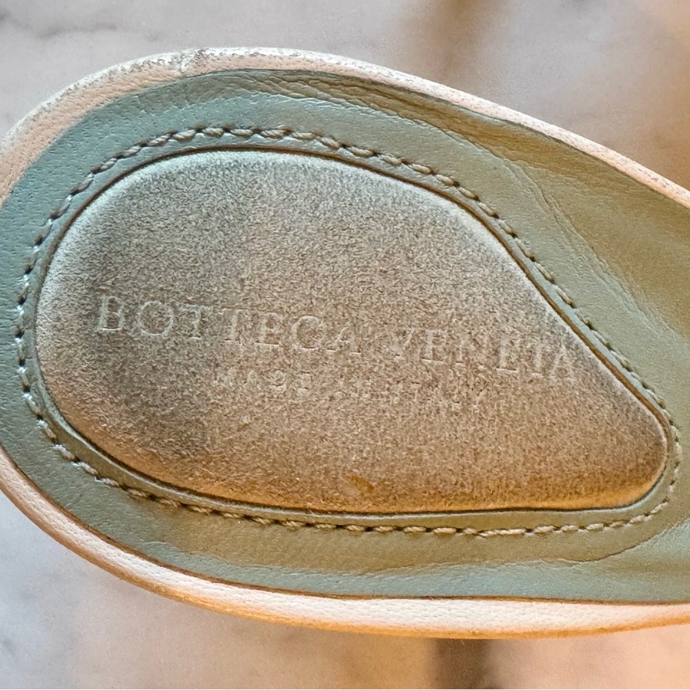 Bottega Veneta 4 inch leather heels in rainbow colors sz 38 - Picture 6 of 6